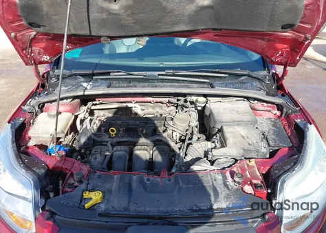 2014 Ford Focus Se from USA, damaged, VIN 1FADP3F23EL161817